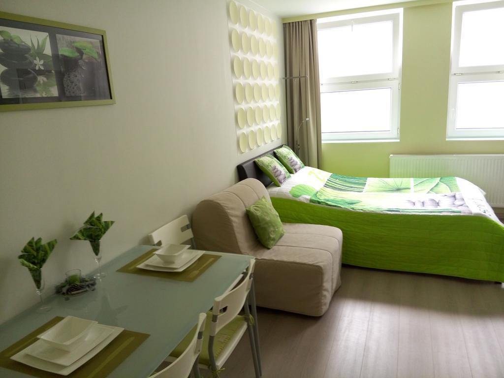 Apartment Villa Ksenija Ostend Exterior foto